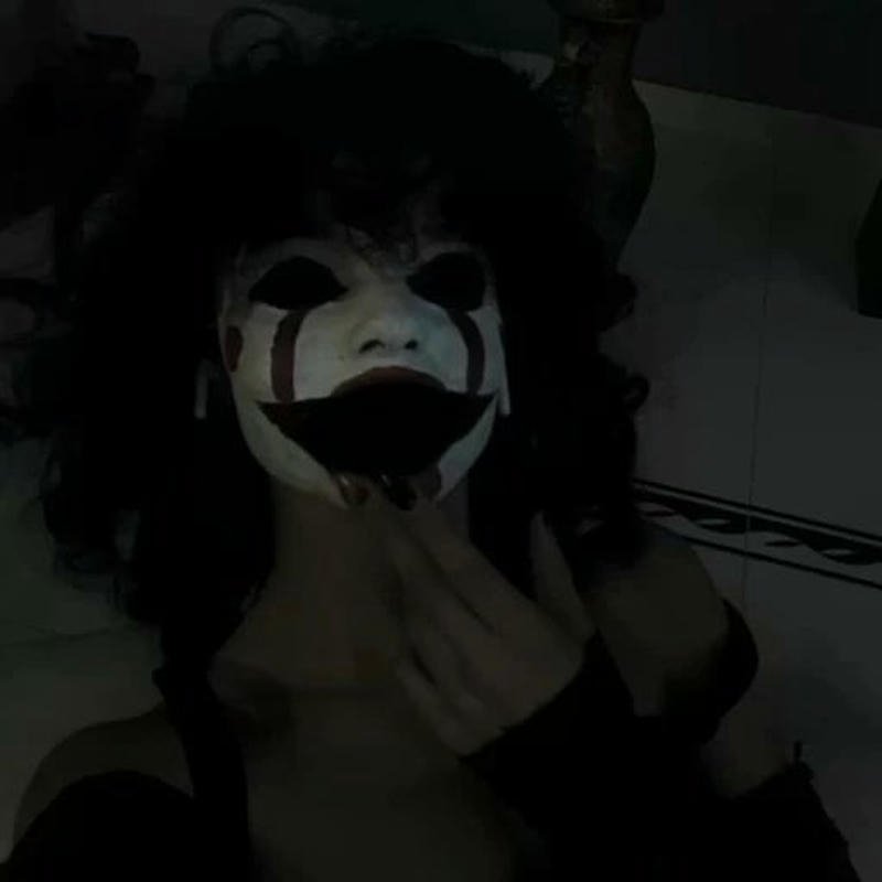 absurd profile picture