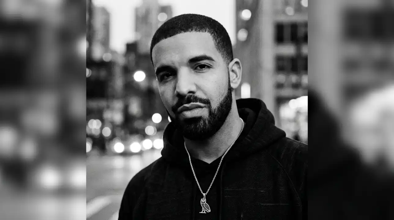 Drake PFP Black And White